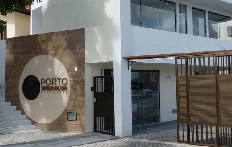 Apto Guarajuba Praia Condominio Porto Smeralda-100 Metros Da Praia Exteriér fotografie