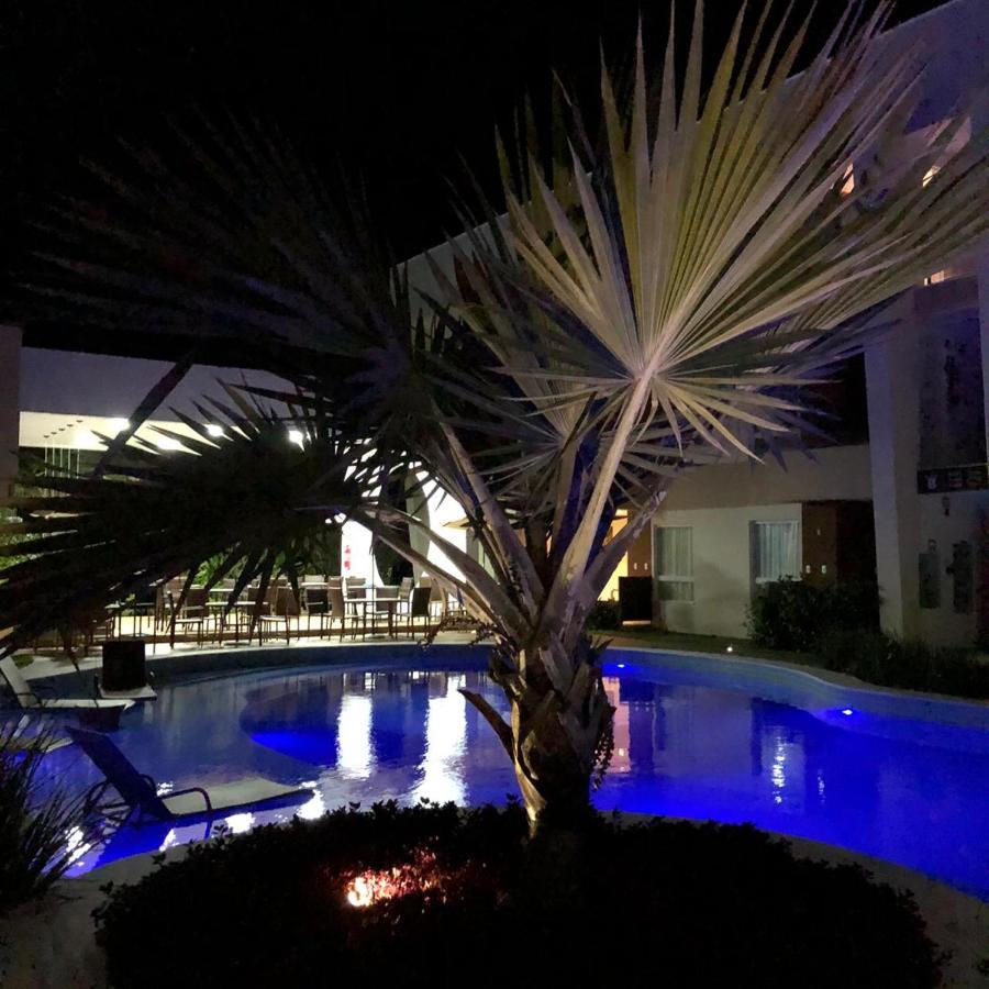 Apto Guarajuba Praia Condominio Porto Smeralda-100 Metros Da Praia Exteriér fotografie